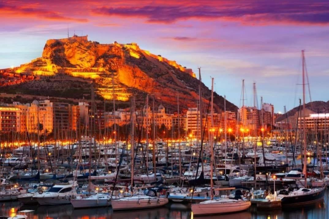 Hotel La Casa Morisca à Alicante Extérieur photo